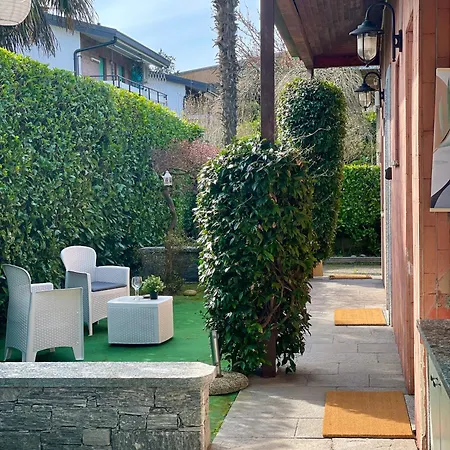 Bnbook Martina's House