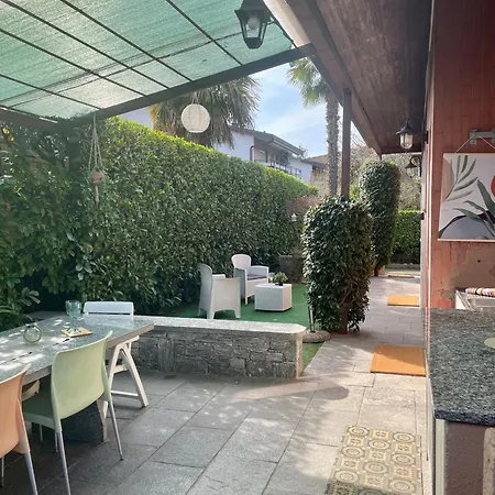 Bnbook Martina's House Apartament